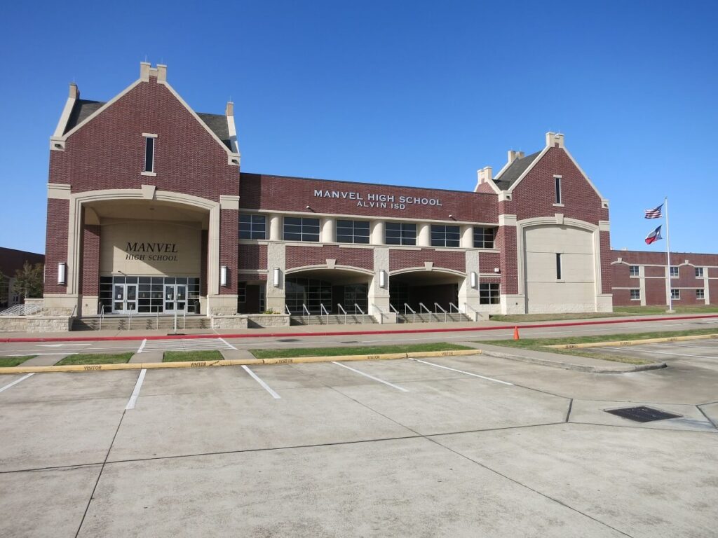 Front view of Manvel High School building